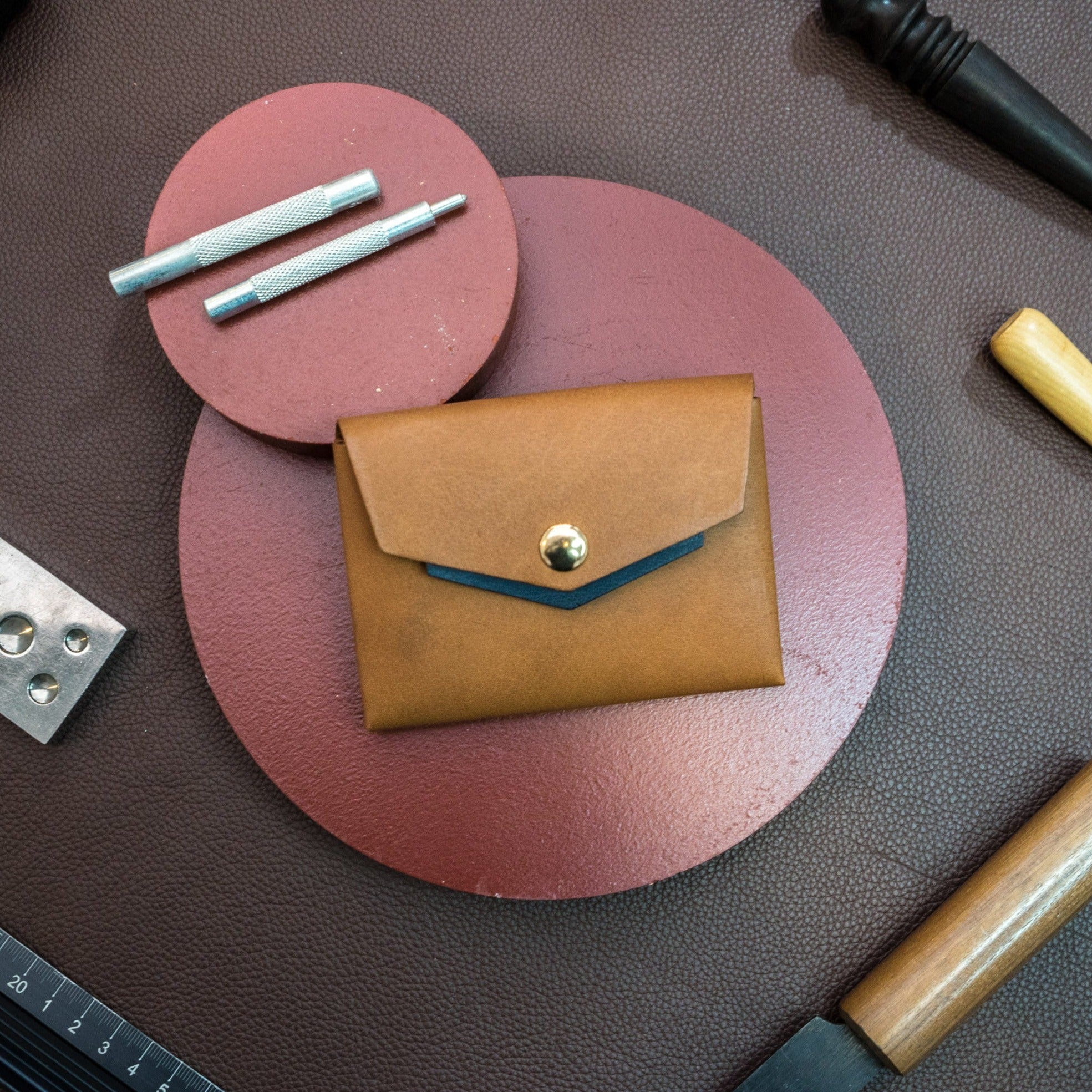 Moneta Mini Wallet Workshop - Crafune
