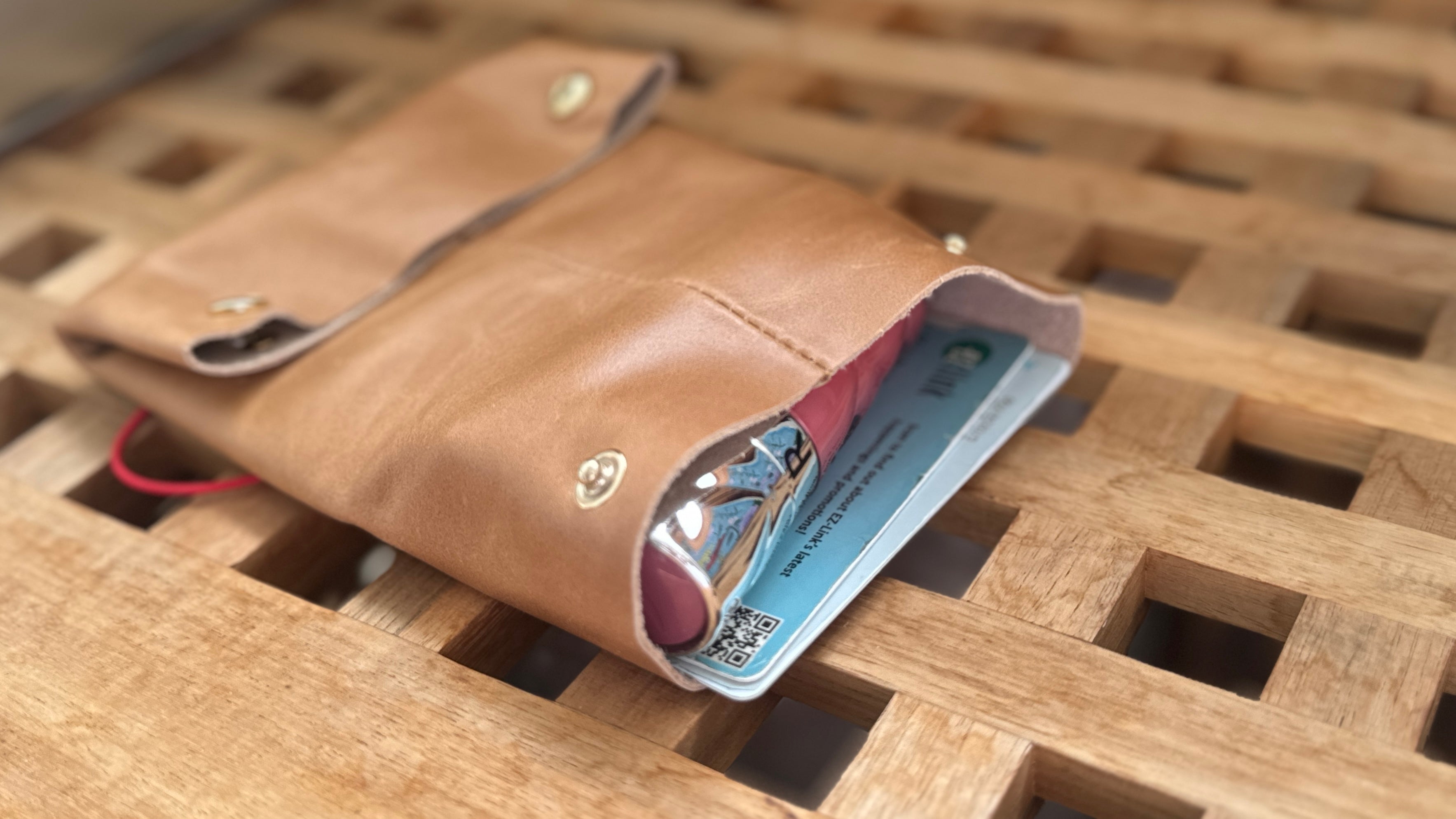 Tapau-ch Card Pouch - Crafune