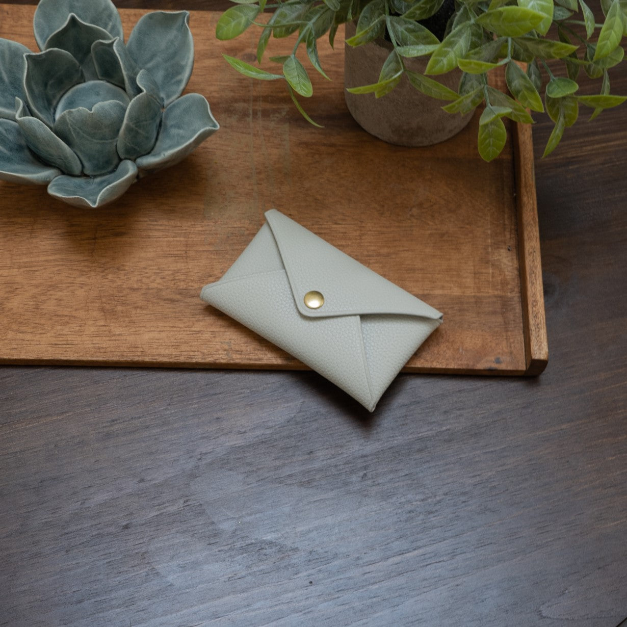 Envelope Cardholder - White Choco