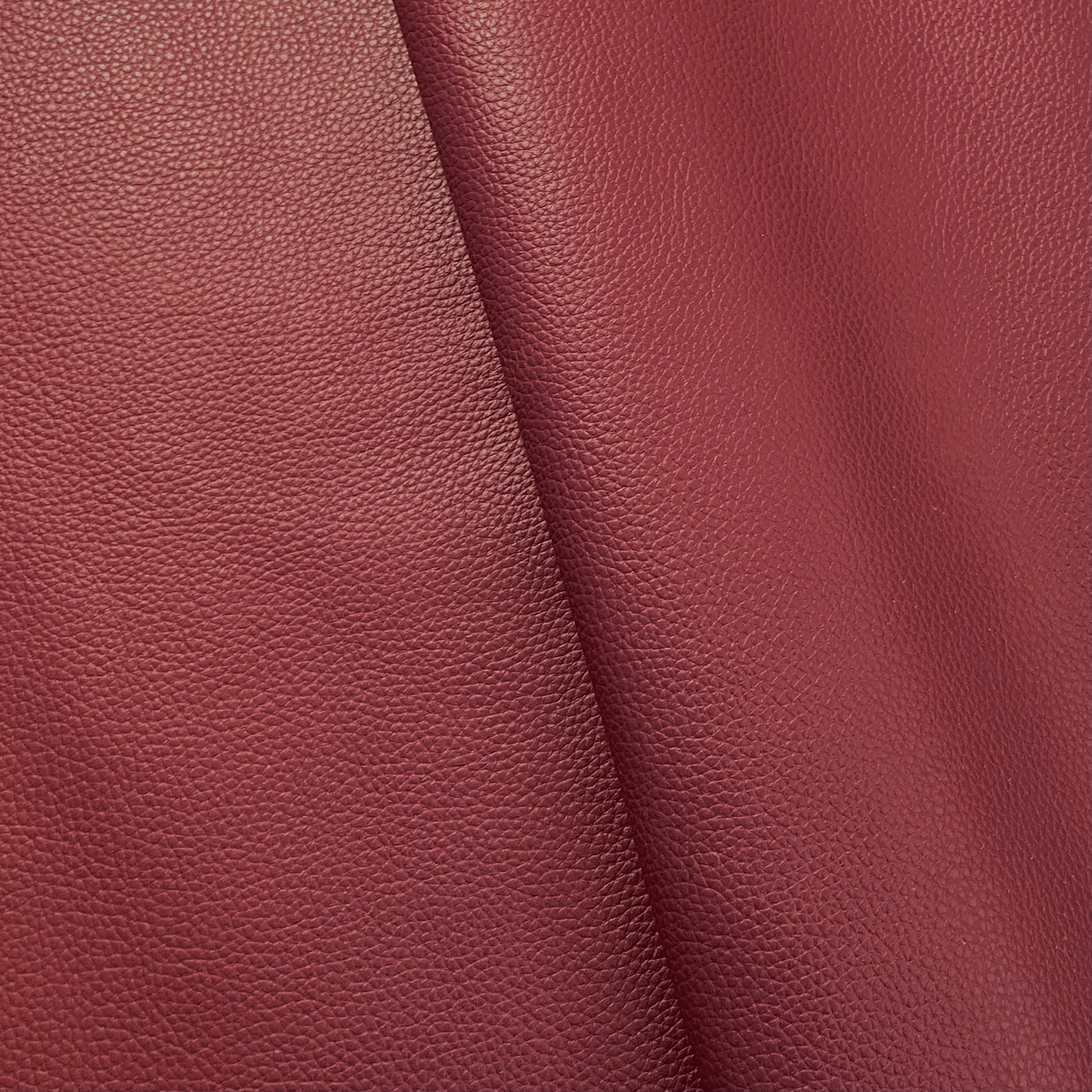 Full-grain Milled Cow Combination-Tanned Leather - Bordeaux - Crafune