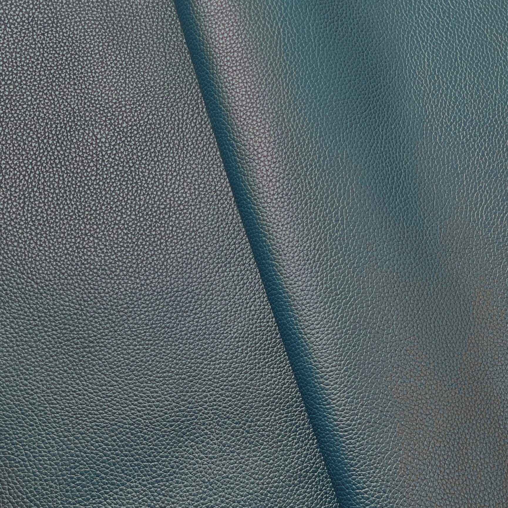 Full-grain Milled Cow Combination-Tanned Leather - Ortensia - Crafune