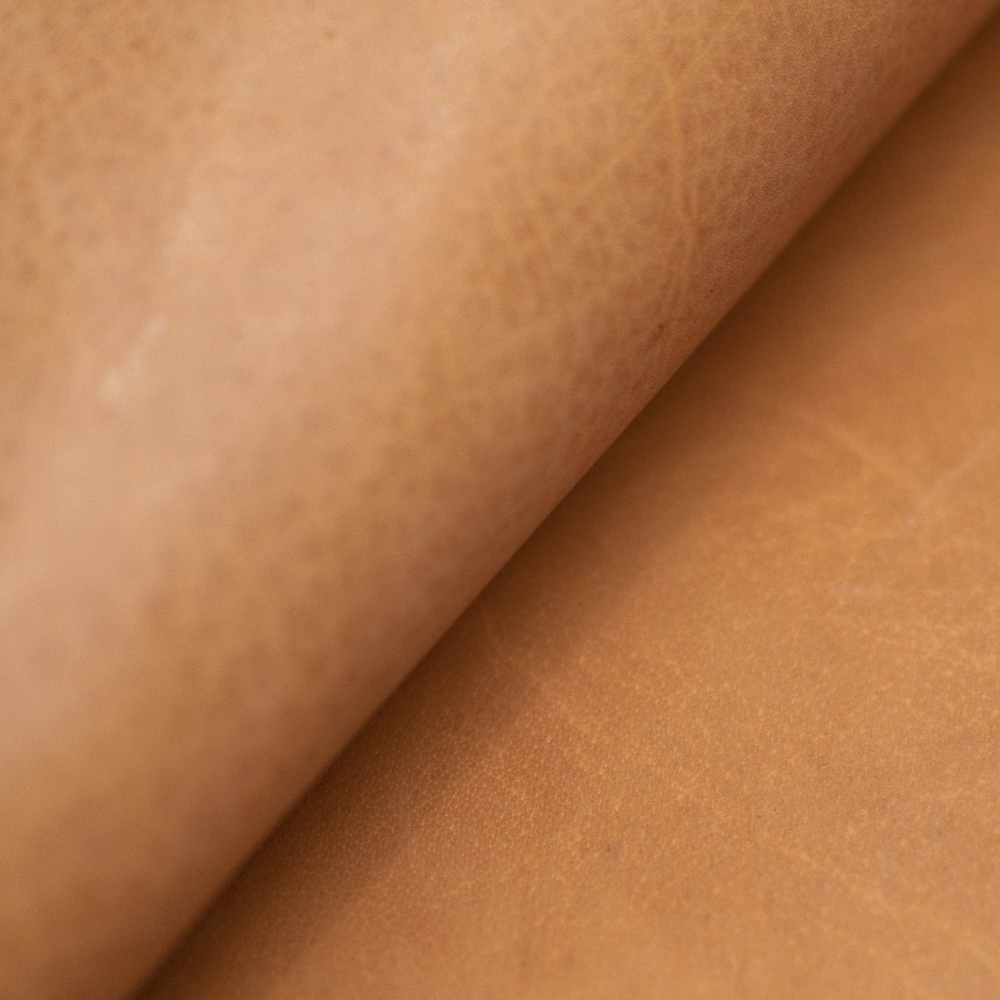 Full-grain Vegetable-tanned Buffalo Leather - Tan (Brown) - Crafune